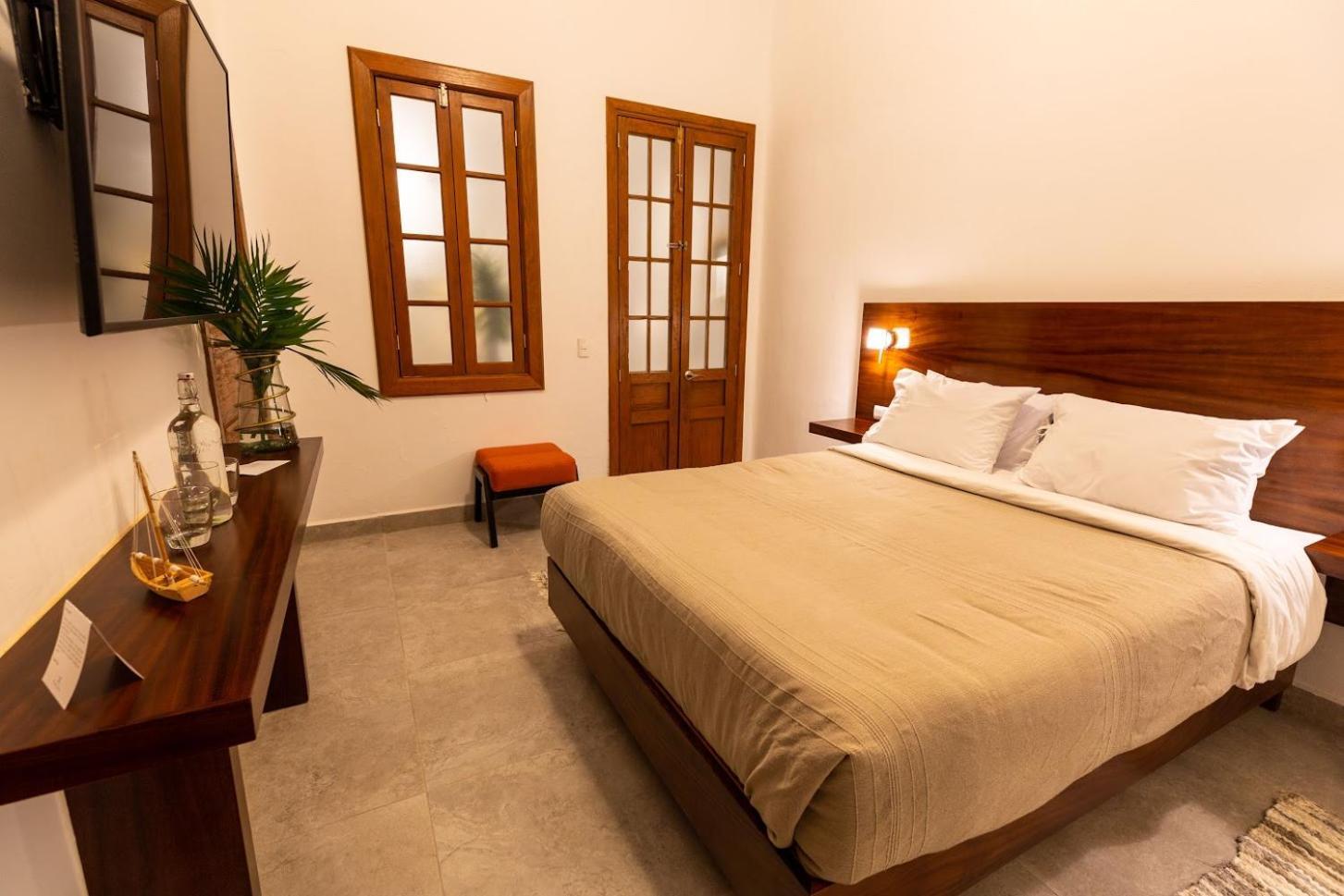 Plaza Chapala Hotel 외부 사진